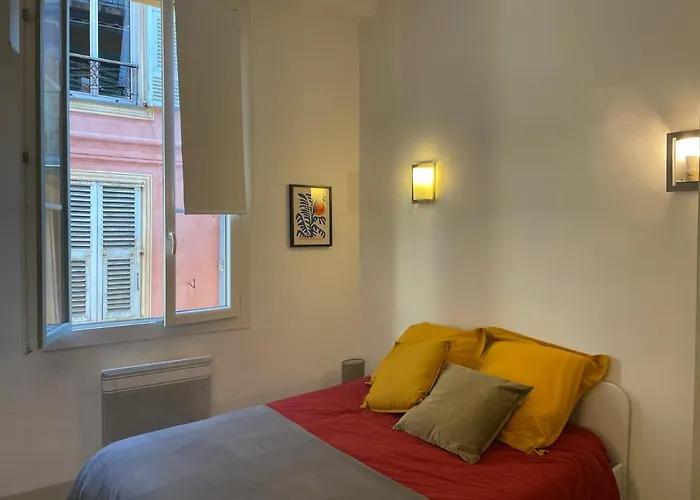 In The Heart Of Old Nice - 2Min. From Cours Saleya And Promenade Des Anglais